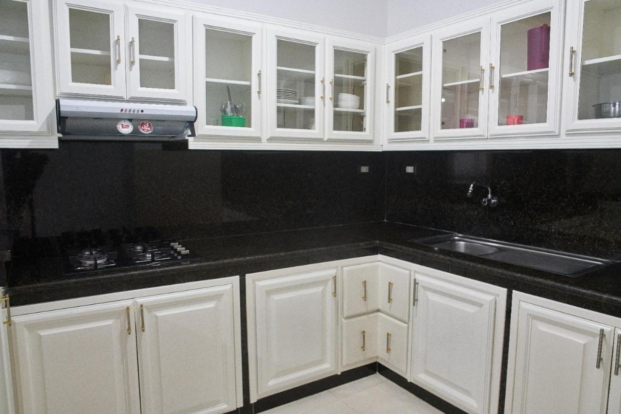 Departamentos Marcecilia De 2 Y 3 Habitaciones En El Centro De 曼塔 外观 照片