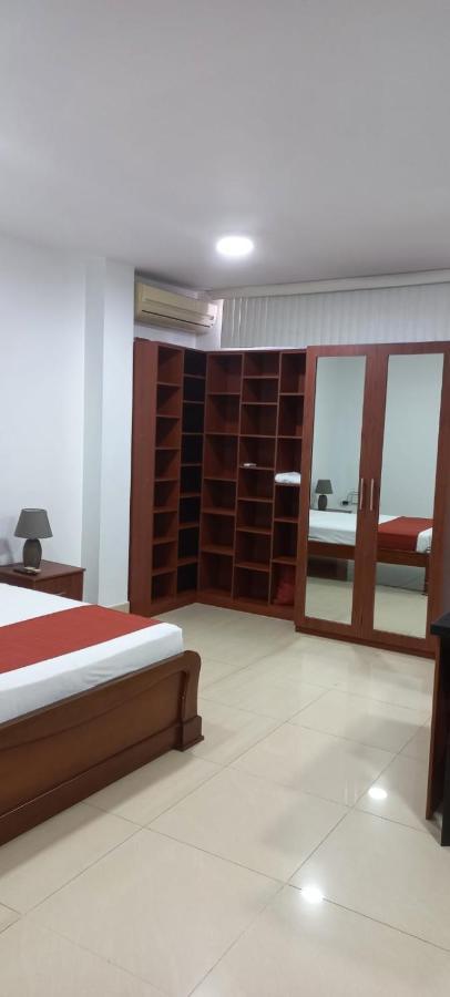 Departamentos Marcecilia De 2 Y 3 Habitaciones En El Centro De 曼塔 外观 照片